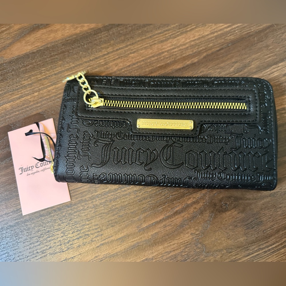 NWT Juicy Couture Zip Around Wallet